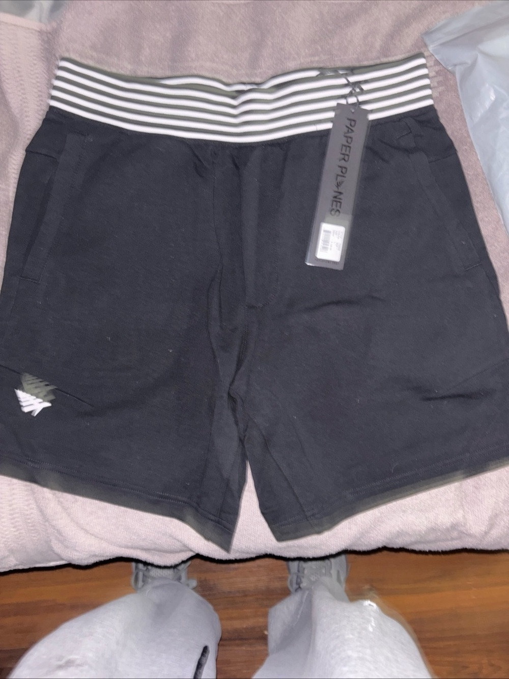 Paperplane Men’s Black Casual Stripe-Waist Shorts